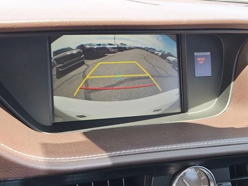 Used 2017 Lexus ES 350 w/ Accessory Package 2 FWD image 12