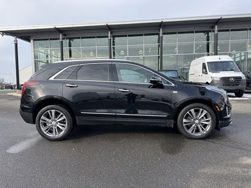 Used 2023 Cadillac XT5 Premium Luxury image 8