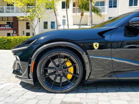 Used 2024 Ferrari Purosangue AWD/4WD image 13