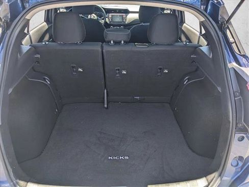 Used 2019 Nissan Kicks SV image 7