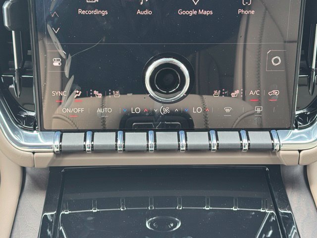 New 2026 GMC Yukon Denali w/ Denali Reserve Package AWD/4WD image 15