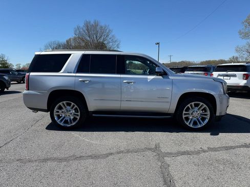 Used 2018 GMC Yukon SLT w/ Premium Edition image 7