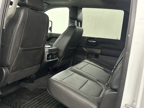 Used 2022 Chevrolet Silverado 2500 LTZ w/ LTZ Plus Package image 29