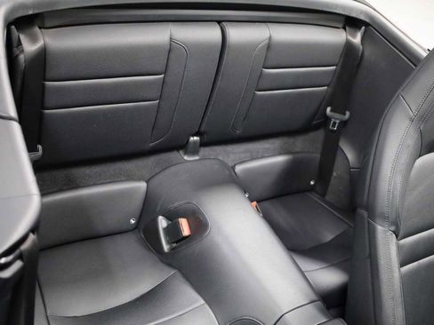 Certified 2022 Porsche 911 Carrera image 35