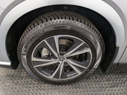 Used 2024 Lexus RX 350h image 7