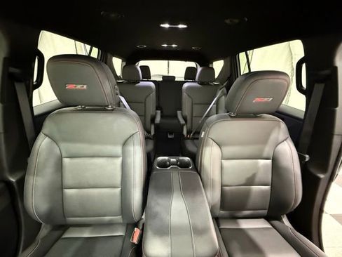 Used 2024 Chevrolet Traverse Z71 w/ LPO, Floor Liner Package image 32