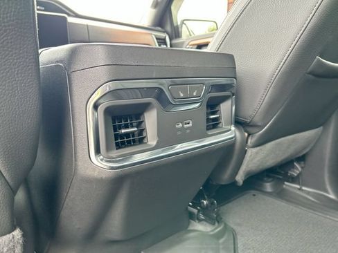 Used 2023 GMC Sierra 1500 Denali w/ Denali Reserve Package AWD/4WD image 22