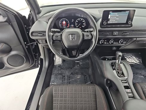 Used 2024 Honda HR-V Sport image 23