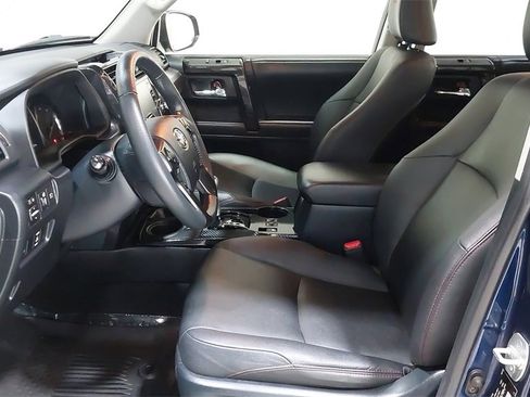 Used 2021 Toyota 4Runner TRD Off-Road Premium image 19