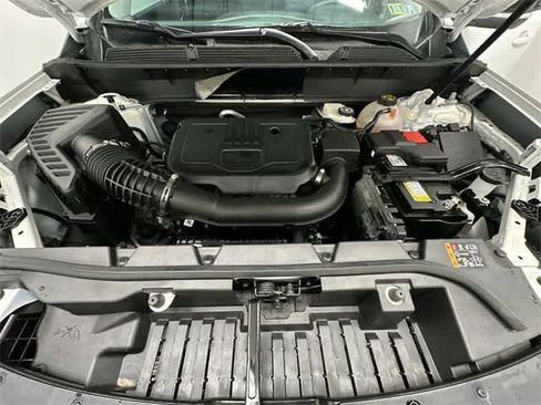 Used 2023 GMC Acadia SLE w/ Driver Convenience Package image 28