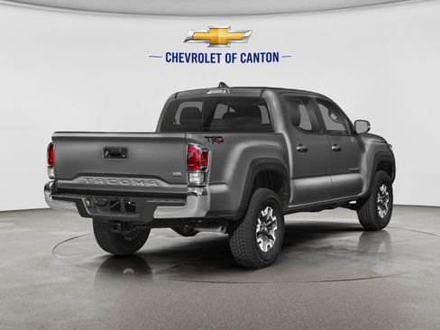 Used 2021 Toyota Tacoma TRD Off-Road AWD/4WD image 2