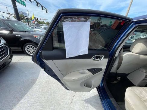 Used 2016 Nissan Sentra SV FWD image 10