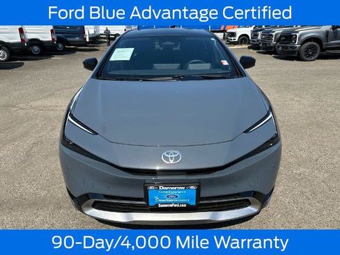 Used 2024 Toyota Prius Prime Premium FWD image 11
