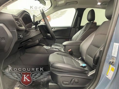 New 2026 Ford Escape SE w/ Class II Trailer Tow Package image 10