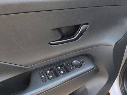 Used 2024 Hyundai Kona SEL AWD/4WD image 20