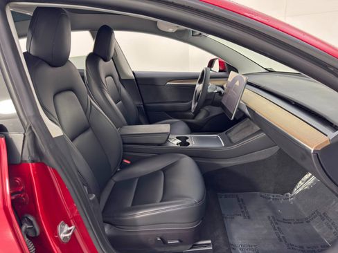 Used 2022 Tesla Model 3 Performance image 16