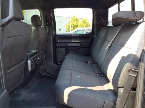 Used 2019 Ford F150 XLT w/ Equipment Group 302A Luxury AWD/4WD image 8