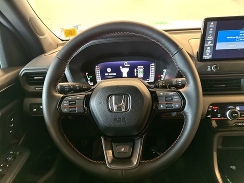 New 2026 Honda Pilot TrailSport image 11