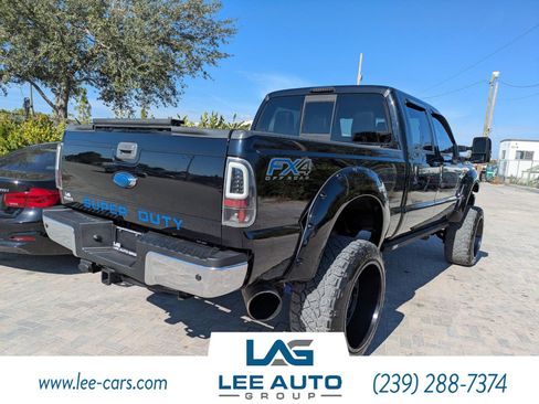 Used 2016 Ford F250 Lariat w/ Lariat Ultimate Package image 3