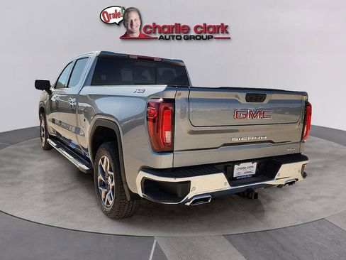 New 2026 GMC Sierra 1500 SLT AWD/4WD image 3