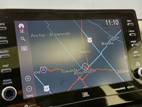 Used 2022 Toyota Camry XLE w/ Navigation Upgrade Package image 13