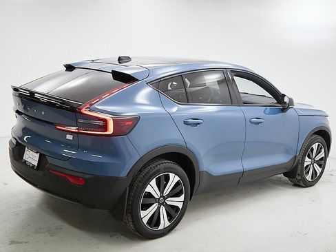 Certified 2023 Volvo C40 Recharge Core w/ Climate Package image 9