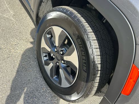 Used 2023 Jeep Grand Cherokee 4WD 4xe image 15