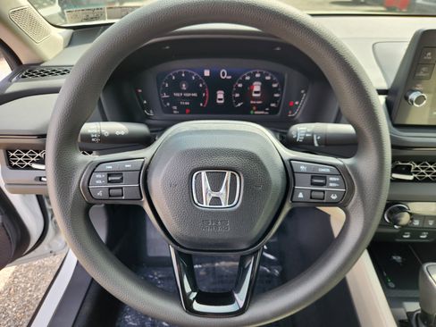 New 2026 Honda Accord SE image 9