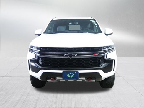 Certified 2022 Chevrolet Tahoe Z71 w/ Luxury Package AWD/4WD image 2