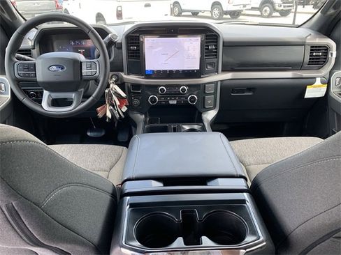 Used 2025 Ford F150 XLT w/ Equipment Group 301A Standard image 15