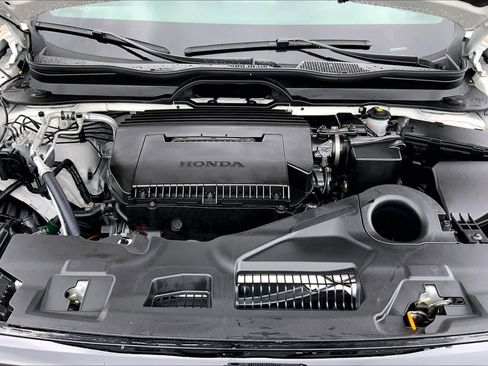 Used 2025 Honda Pilot TrailSport image 31