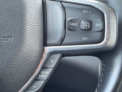 Used 2022 RAM 1500 Laramie AWD/4WD image 24