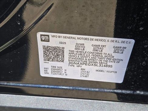 Used 2025 Chevrolet Equinox LT AWD/4WD image 24