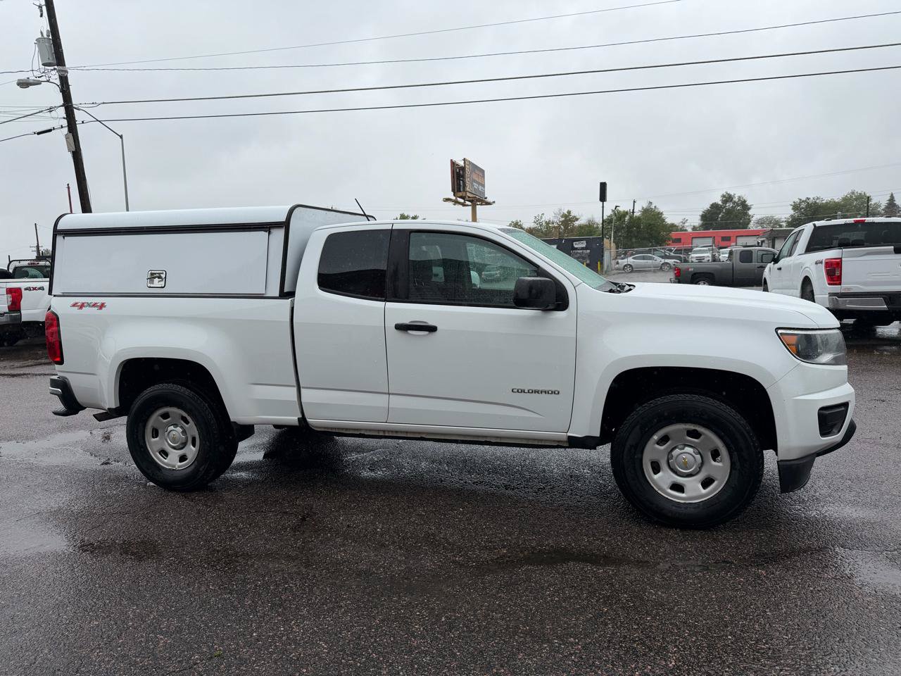 Used 2020 Chevrolet Colorado W/T w/ WT Convenience Package AWD/4WD image 1
