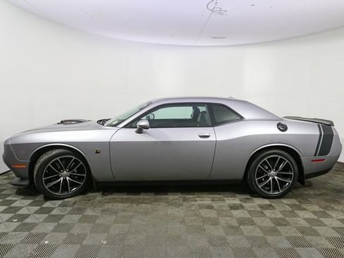 Used 2016 Dodge Challenger R/T Scat Pack image 7