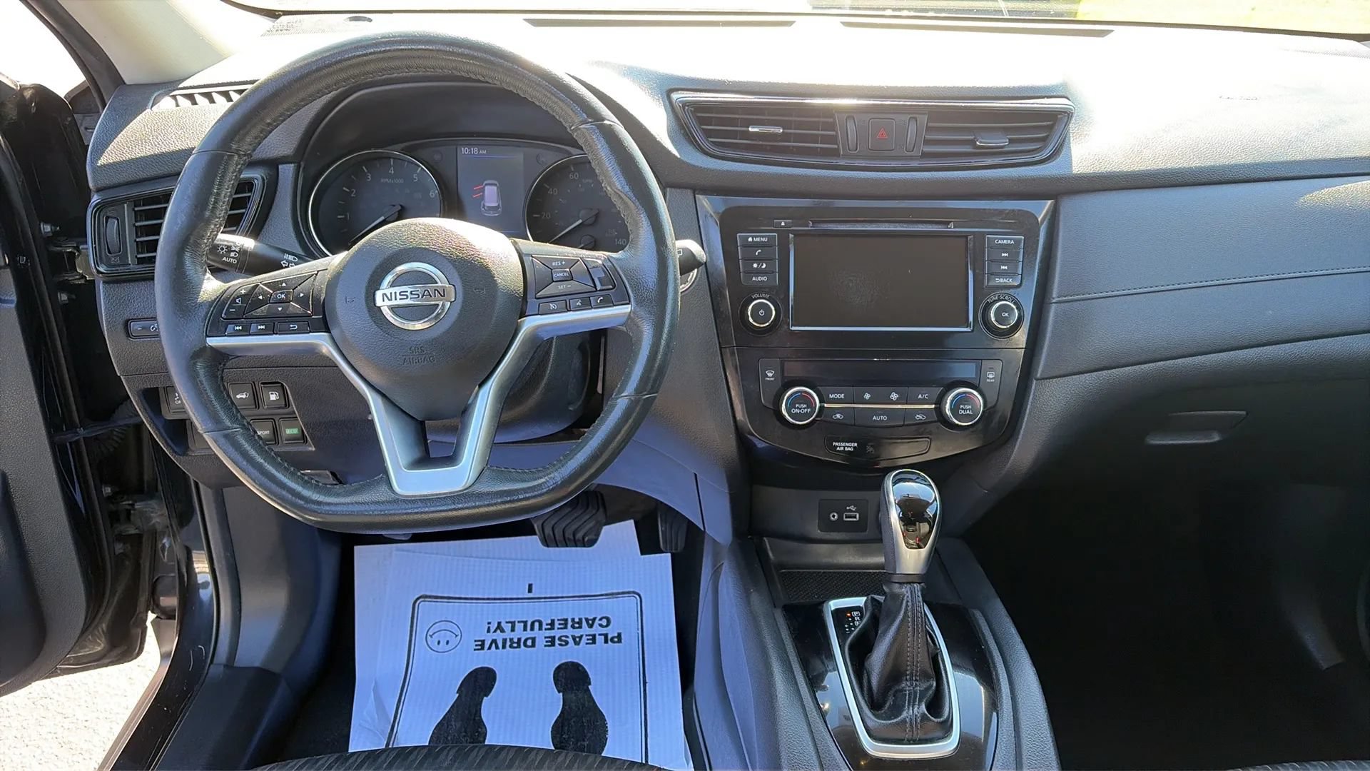 Used 2018 Nissan Rogue SV FWD image 16