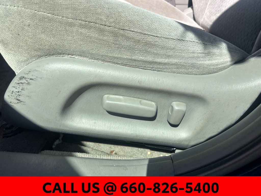 Used 2003 Toyota Camry XLE FWD image 10