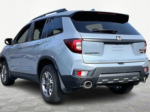Used 2023 Honda Passport TrailSport image 5