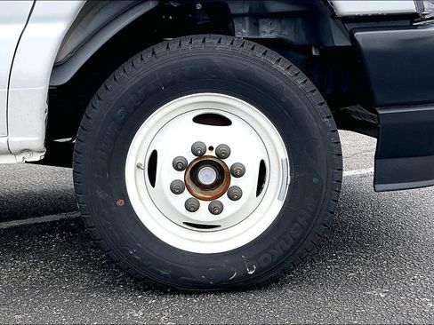 New 2024 Ford E-450 and Econoline 450 Super Duty w/ Driver's Safety Package image 12