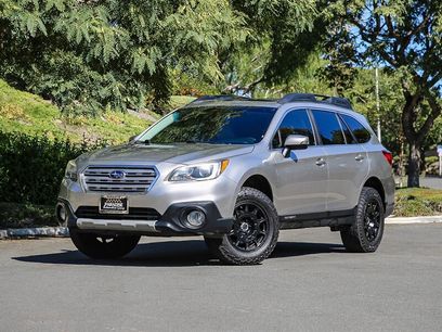 Used 2017 Subaru Outback 2.5i Limited