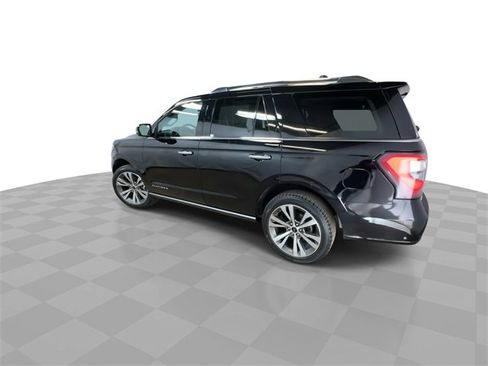 Used 2021 Ford Expedition Platinum image 5