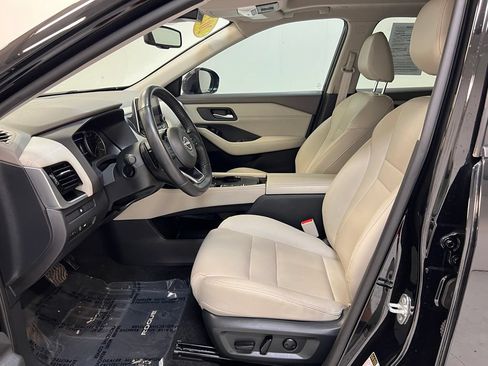 Used 2023 Nissan Rogue SL FWD image 15
