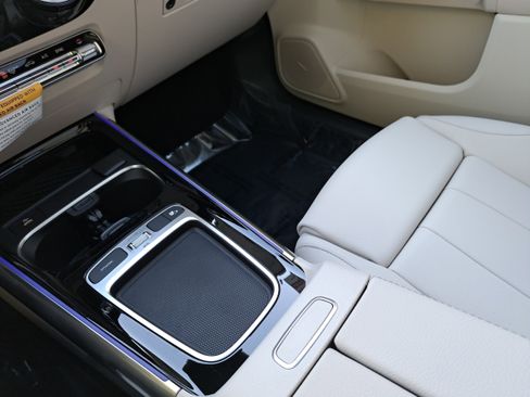 New 2026 Mercedes-Benz GLA 250 image 25