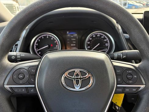 Used 2023 Toyota Camry LE image 17