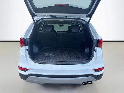 Used 2018 Hyundai Santa Fe Sport 2.0T FWD image 12