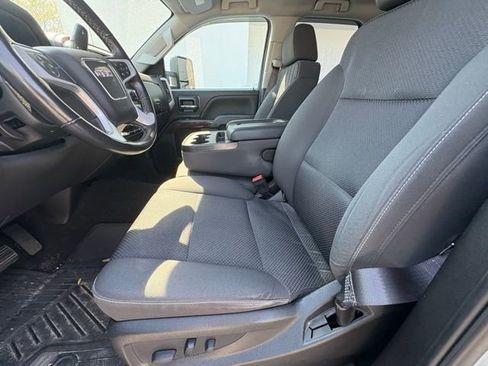 Used 2017 GMC Sierra 2500 SLE w/ HD SLE Preferred Plus Package image 5