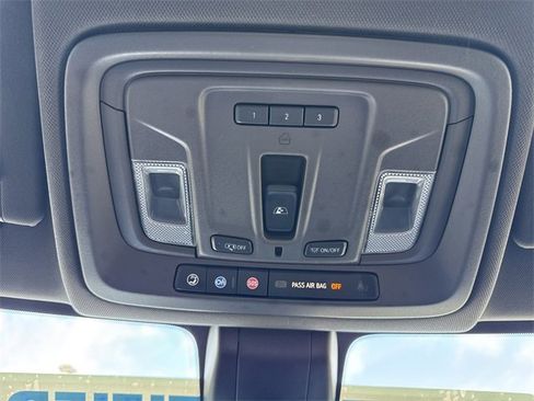 Used 2019 GMC Sierra 1500 SLT w/ SLT Premium Plus Package image 22