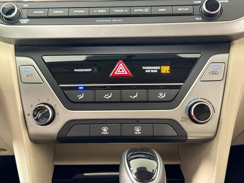 Used 2018 Hyundai Elantra SEL w/ Cargo Package FWD image 15