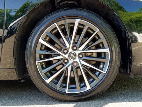Used 2023 Lexus ES 350 w/ Premium Package FWD image 12