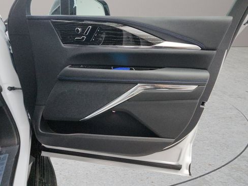 New 2025 Cadillac Escalade IQ Luxury 1 image 28